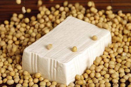 Studies show more reasons  to have soya bean products