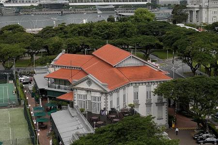 Maid  kicked out of Singapore Cricket Club restaurant 