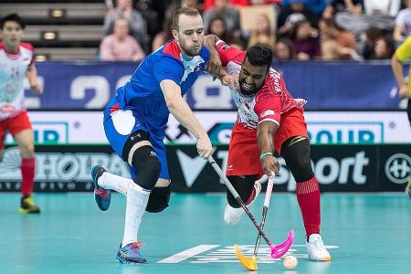 Floorballers third in group after Slovakia loss