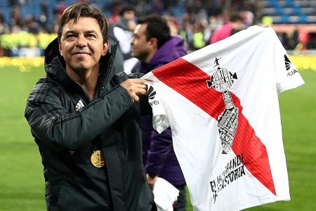 Europe beckons for River Plate coach Gallardo