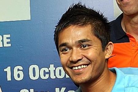 India need to face top sides regularly: Chhetri