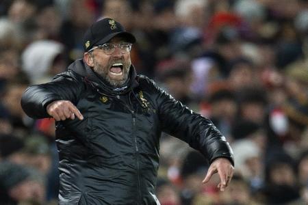 Liverpool could lose their nerve: Neville