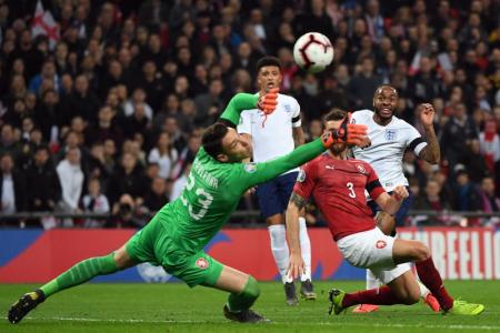 Sterling hat-trick helps England thrash Czech Republic