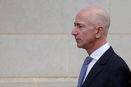 Investigator says Amazon chief’s phone was hacked by Saudis