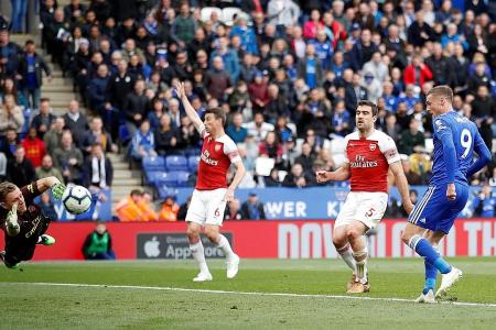 Arsenal out of top four after third straight defeat