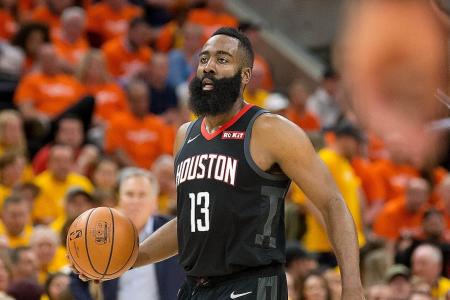 Draymond Green defends referees after James Harden&#039;s criticisms