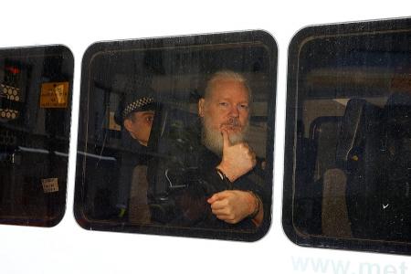 WikiLeaks founder sentenced to 50 weeks&#039; jail