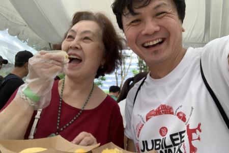 S M Ong: I went to $4.50 durian buffet with my mother and survived