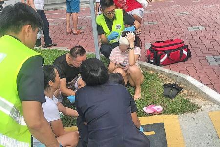Woman, 7-year-old girl in hospital after e-scooter, taxi collide