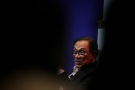 Anwar says he and Azmin are still a team