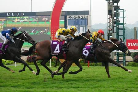 Sun Marshal salutes in S'pore Derby