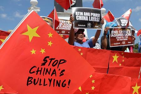 South China Sea: White House accuses China of ‘bullying’ 