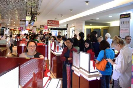 Retailers see brisk Black Friday sales