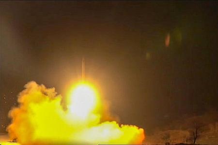 Iranian missiles hit bases housing US troops in Iraq