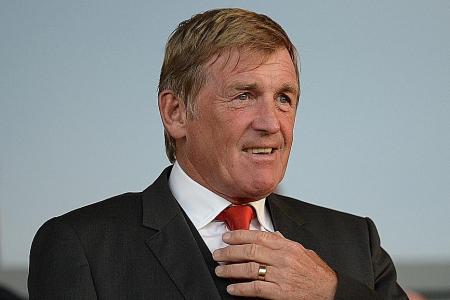 Kenny Dalglish thanks health workers after discharging from hospital