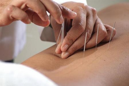 Some TCM patients struggle without acupuncture, tui na 