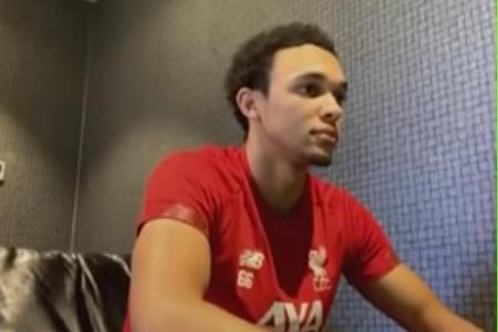 Alexander-Arnold&#039;s Liverpool beat Man United 5-1 in Fifa20 tourney