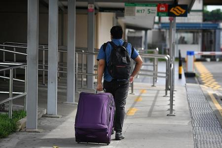 Only 400 Malaysians allowed to return from Singapore a day