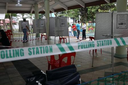 Trickier to woo elderly voters in a virtual campaign: Experts   