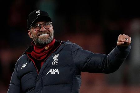 Juergen Klopp urges Liverpool fans to avoid gathering outside stadia