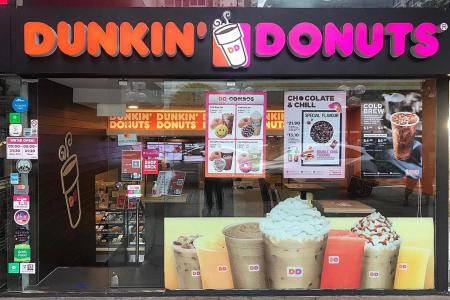 Dunkin&#039; Donuts to close 450 US stores, Singapore outlets unaffected