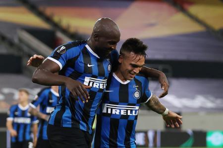 Romelu Lukaku, Lautaro Martinez lead Inter back among Europe&#039;s elite