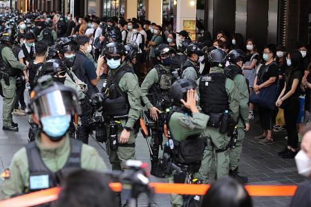 HK cops nab dozens in bid to prevent China national day protest