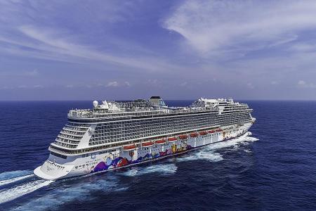 More than 6,000 bookings in five days for Genting&#039;s cruises to nowhere