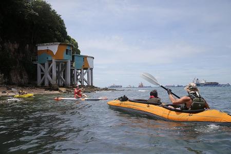 Walking, cycling and kayaking tours allowed for groups of up to 20