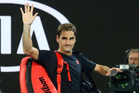 Federer sets eyes on Olympics as long as knee holds up