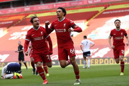 Alexander-Arnold's late strike earns Liverpool 2-1 win over Villa