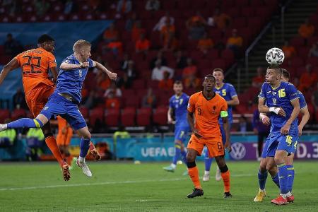 Frank de Boer’s Dutch team on thin ice: Richard Buxton