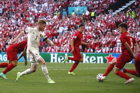 Euro 2020: Kevin de Bruyne sparks revival as Belgium reach last 16