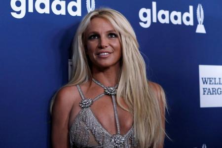 Tearful Britney Spears begs court to oust conservator dad