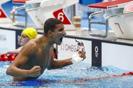 Phelps hails Tunisian teen Hafnaoui’s 400m free upset victory