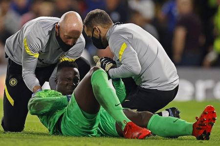 Chelsea goalkeeper Mendy in race to be fit for Man City clash