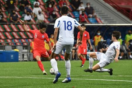 Glenn’s the man as Singapore secure win over Philippines
