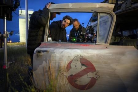 Ghostbusters director&#039;s son helms new sequel, with old cast returning