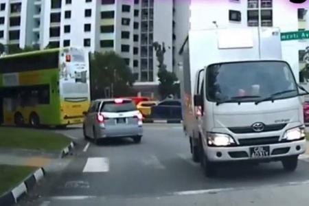 Lorry goes against traffic at Clementi