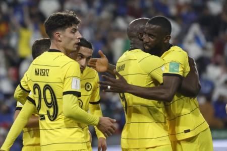 Lukaku ends drought as Chelsea reach Club World Cup final