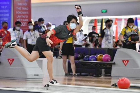 SEA Games: Bowlers New Hui Fen, Cherie Tan claim women's doubles gold
