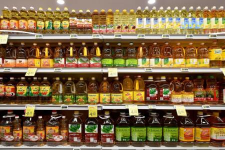 10% discount on 4 cooking oil products at FairPrice