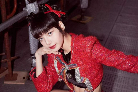 Blackpink’s Lisa is first K-pop idol to hit 90 million Instagram followers