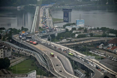 S’pore drivers may be able to use credit, debit cards to enter JB by Sept 2024: Malaysia minister