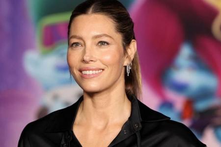 Jessica Biel wants more people to embrace ‘shower eating’