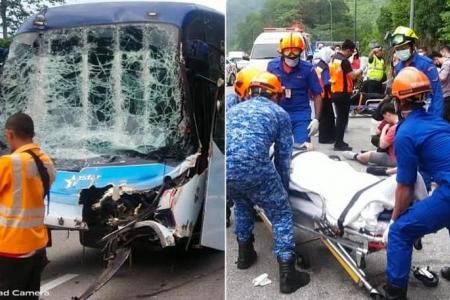 2 Singaporeans in hospital after bus and lorry collision near Genting Highlands