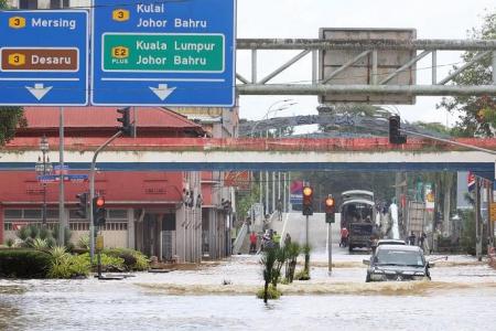 Johor’s Kota Tinggi residents prepare for evacuation