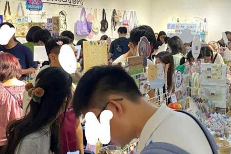 Organiser of weekend market apologises to vendors after complaints of cramped spaces