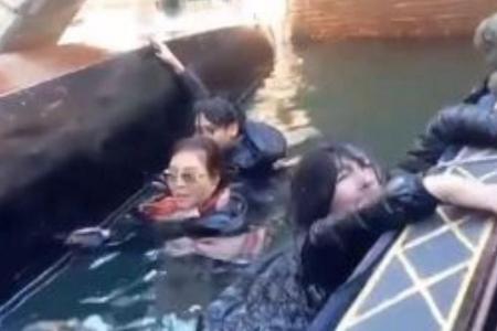 Gondola capsizes as tourists stand in it for selfies