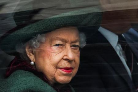 Queen Elizabeth attends late husband's memorial, first public appearance in 5 months